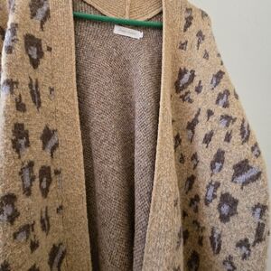 Simply Couture Tan Leopard Print Cardigan